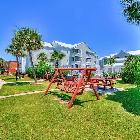 Hermitage By The Bay 305
